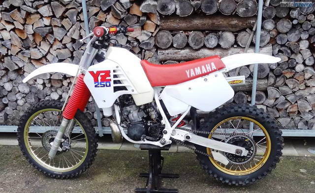 Yamaha YZ 250