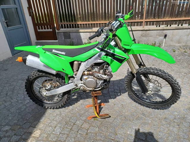 Kawasaki KX 250 F
