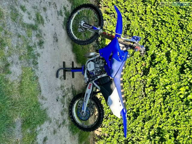 Yamaha YZ 250