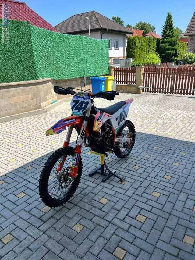 KTM 250 SX-F