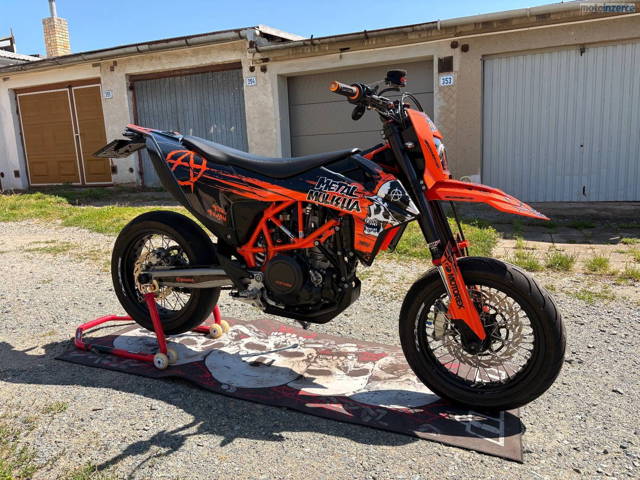 KTM 690 SMC-R