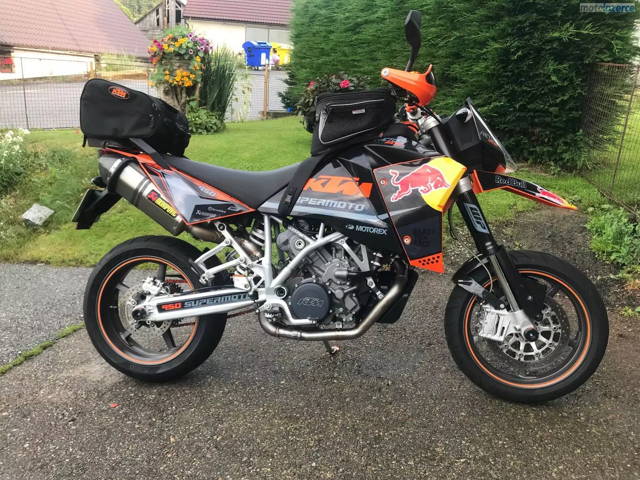 KTM 950 Supermoto