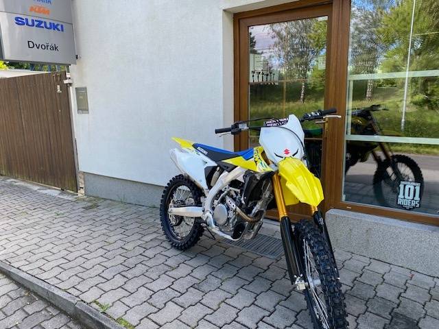SUZUKI RMZ 250