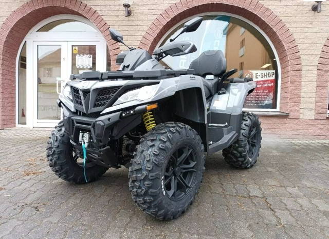 CFMOTO Gladiator X1000 V-Twin EPS T3b