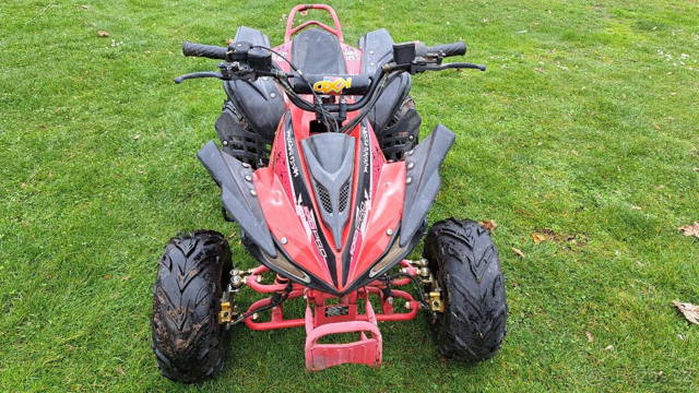 2x Čtyřkolka 125ccm + vlek