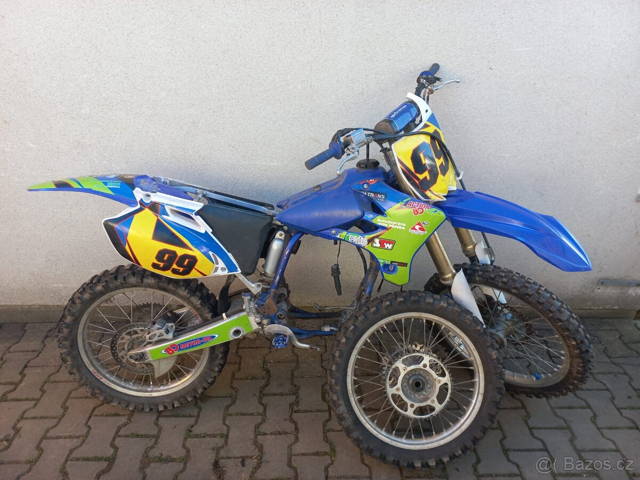 Yamaha Yzf 250 2005 náhradní díly