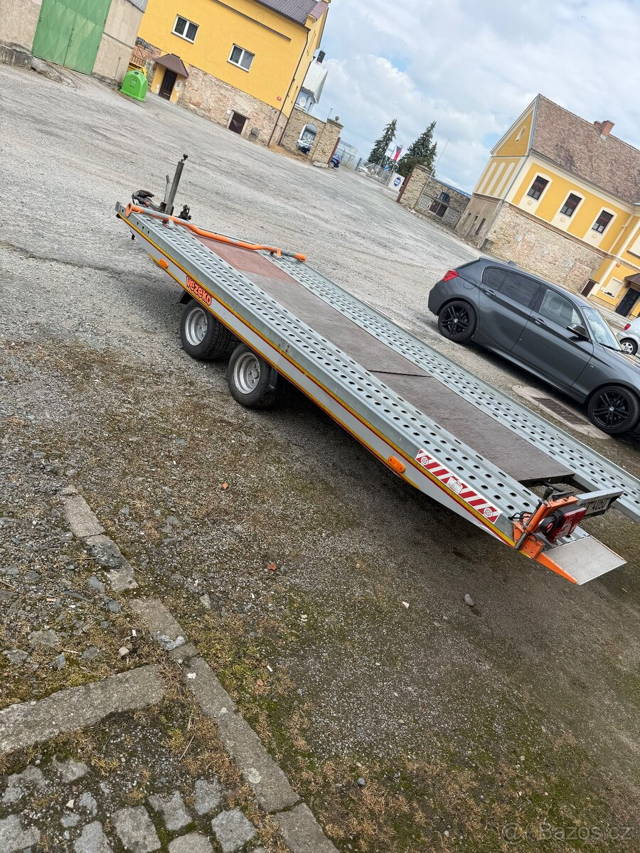 Prodám podval Vezeko imola 2700kg