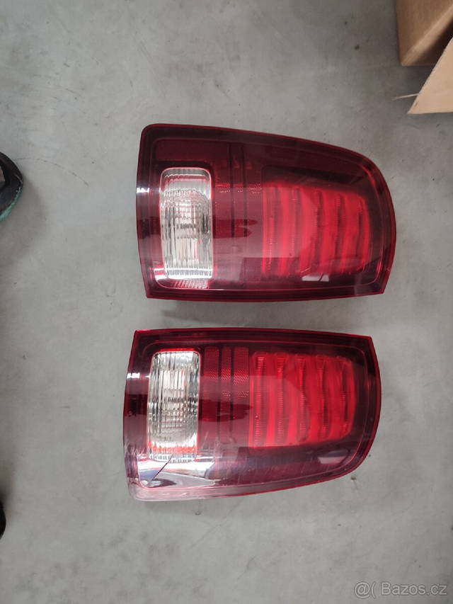 Ram 1500 zadní světla