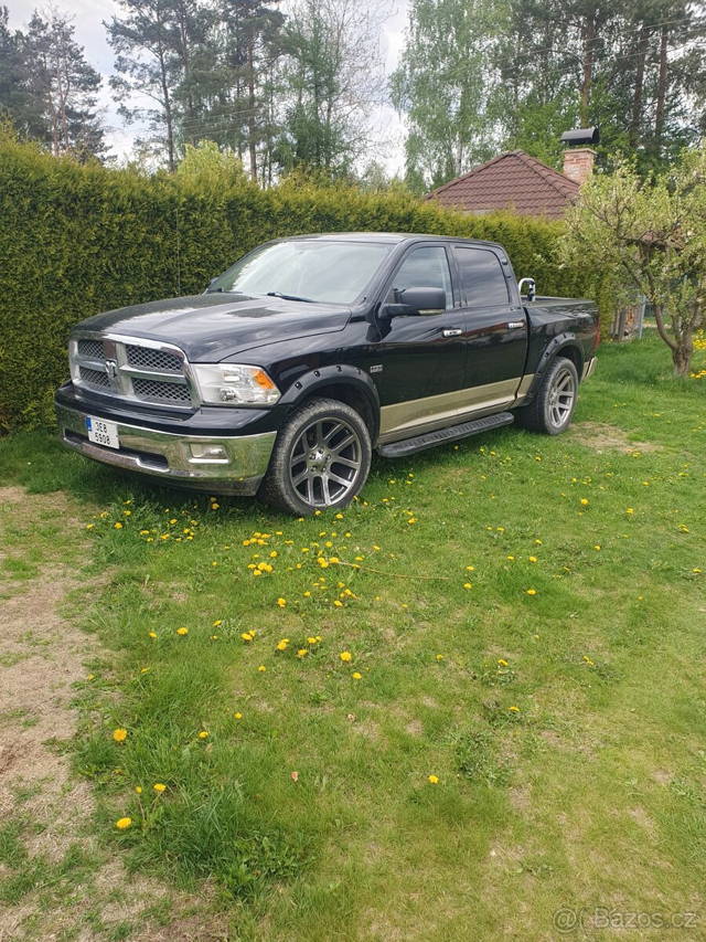 Dodge Ram 1500 5.7 Hemi