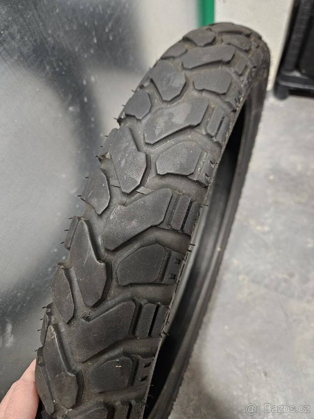 Moto pneu 90/90-21 Mitas E07+