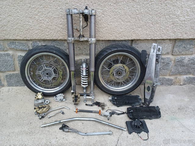KTM LC4 640 - 620 KOLA, TLUMIČE, PUMPY, BRZDIČE ...