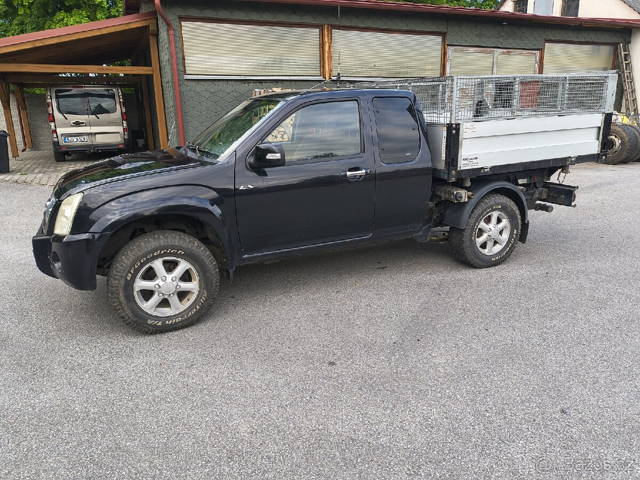 Isuzu D-max, sklápěč