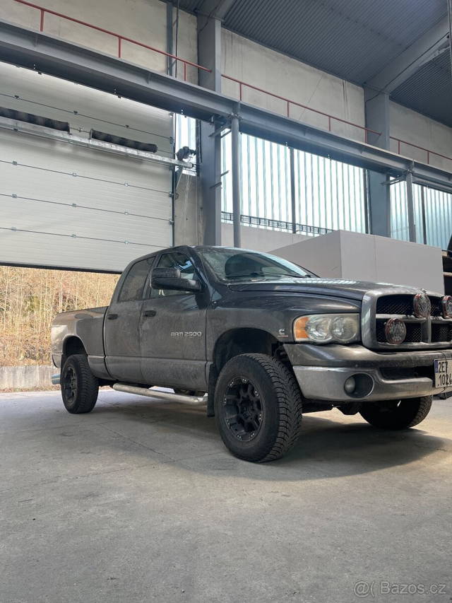 Dodge RAM 2500 Cummins