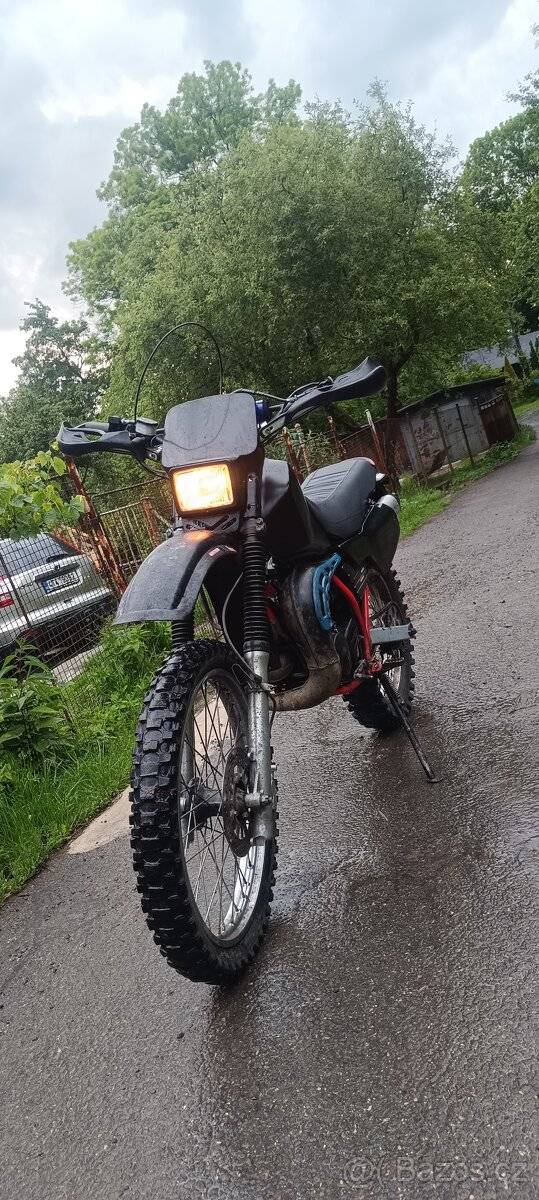 Prodám nebo vyměním Yamaha DT 125LC 2 (17KW)