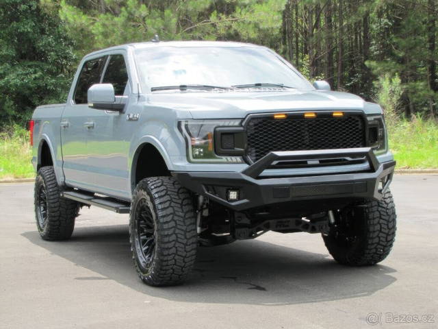 2019 Ford F-150 Lariat SuperCrew 4WD 2.7