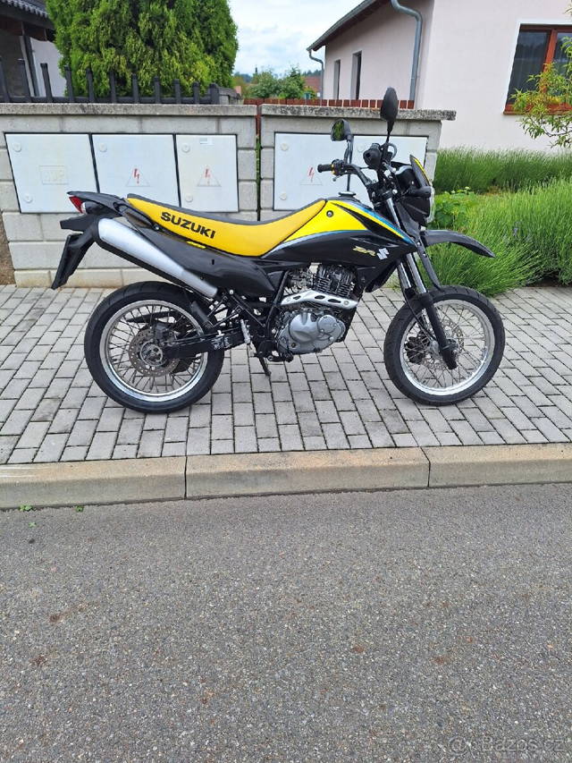 Suzuki 125 sm
