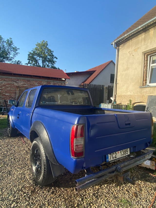 Prodám Nissan Navara