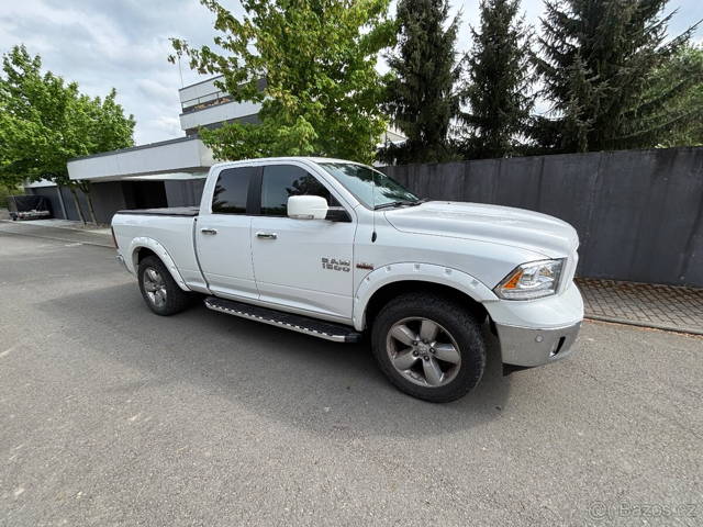 Dodge Ram 1500 92 000km 5.7 V8 TOP