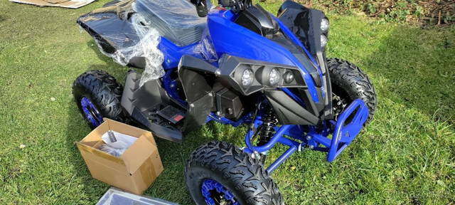 Nová zelená dětská elektr. čtyřkolka M-Gade 1200w