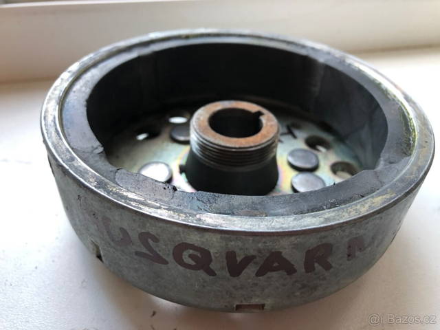 Opravuji magneta Cagiva Husqvarna repas magneto