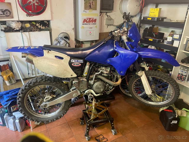 Yamaha wr426f na opravu