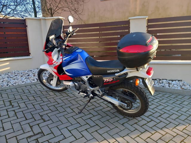 Honda africa xrv750