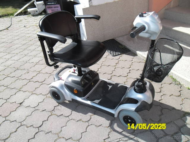 Elektrický invalidní vozík Praha