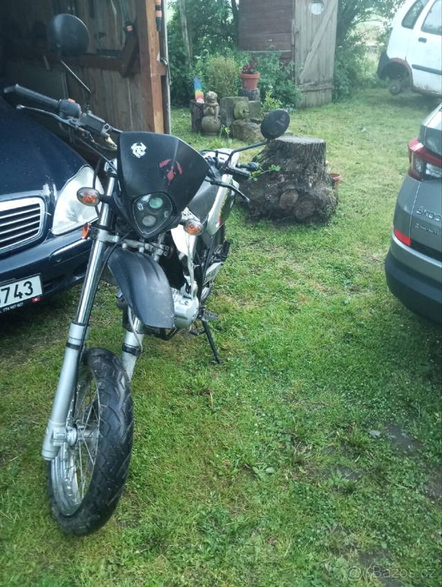 Prodej motorky Yuki 125 sport