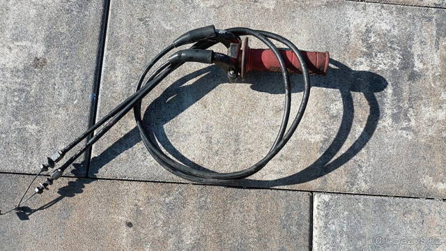 Potbike, dirtbike, cross - stupačky a dvojrychlopal