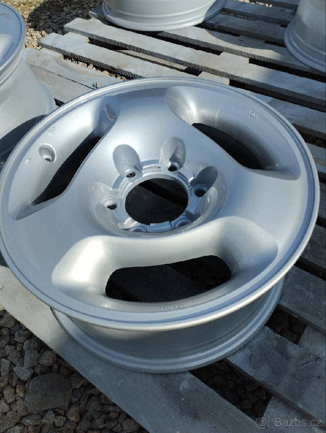 Alu kola nissan patrol