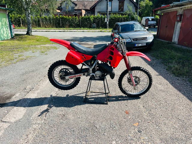 Honda cr125