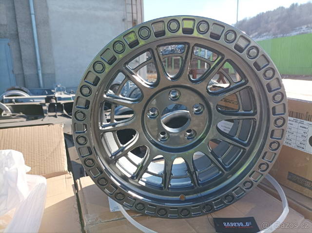 Offroad ALU disky 5x114,3 J8 x 16"