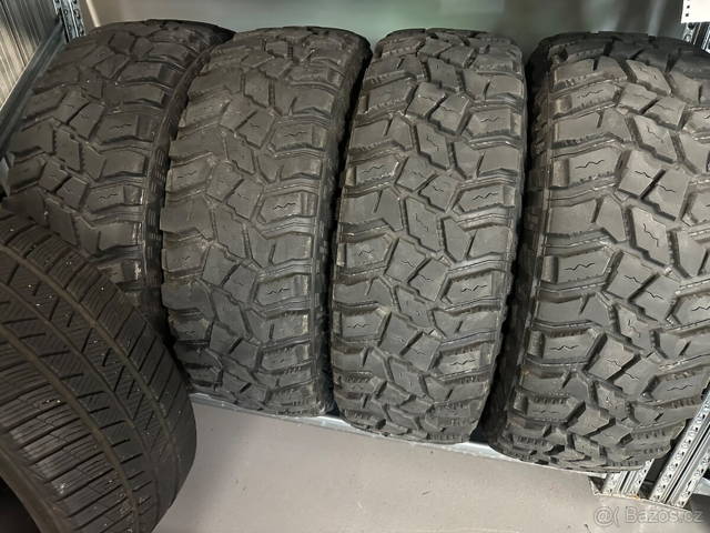 Cooper Discoverer STT Pro 265/75 R16