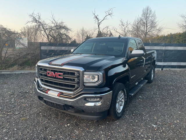 Gmc Sierra 5.3 benzín V8 4x4 Pickup