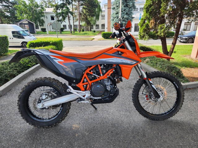 KTM 690 Enduro R 32kw 2021 záruka