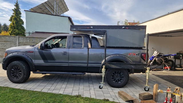 Ford F150 FX4 Raptor