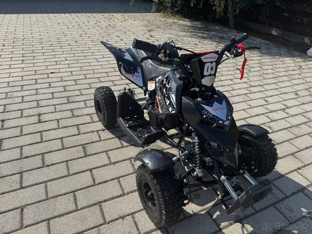 Dětská čtyřkolka 50 ccm