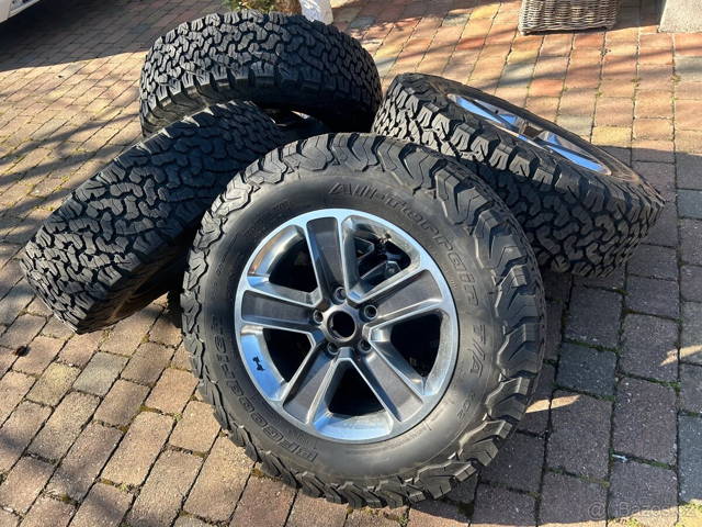 Jeep Wrangler JL JK kola alukola BF Goodrich 255/70 r18