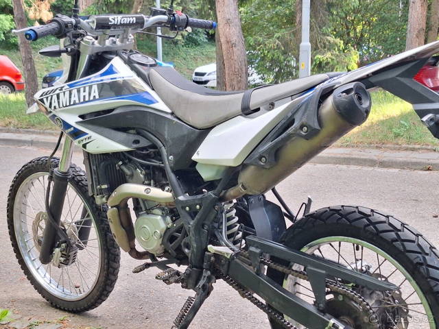 Yamaha WR 125 R