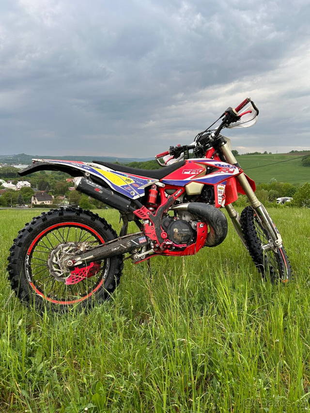 BETA RR 300 2019 racing