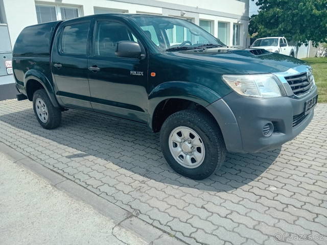 Toyota Hilux DC 2.5 I D-4D 106KW