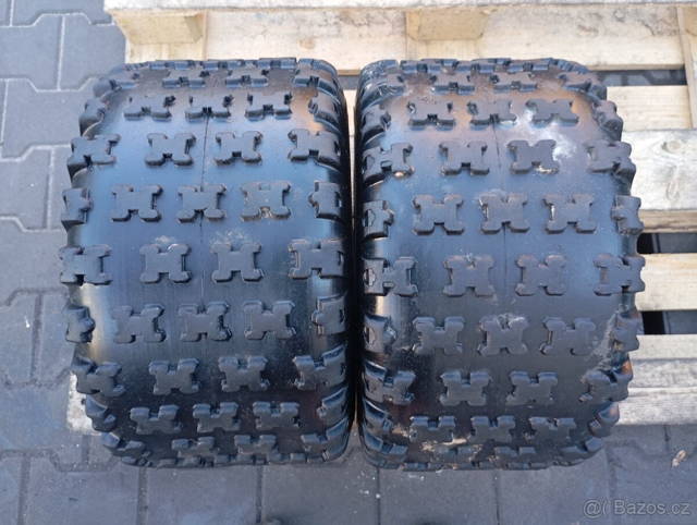 Pneu 20x11.00-9 Sunf