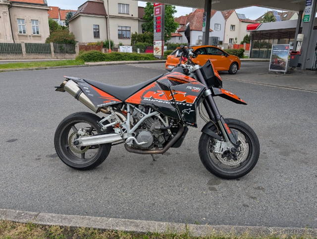 KTM SM 950 r.v. 2006 najeto 50 000 km