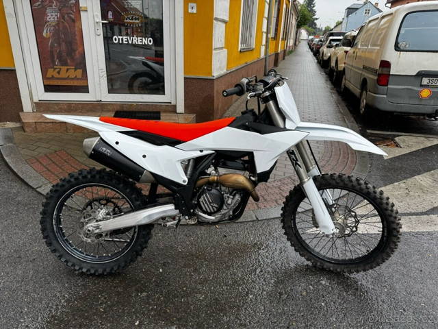 KTM 250 SX-F 2024