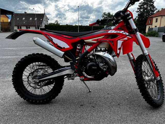 Beta Xtrainer 300 – r.v. 2023, 100 mth