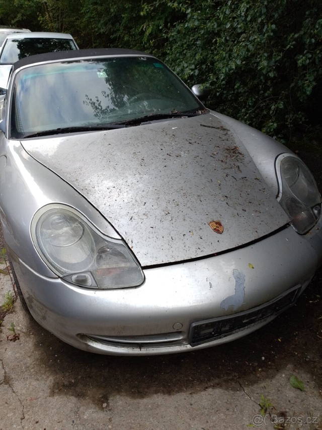 PORSCHE 911 CARRERA