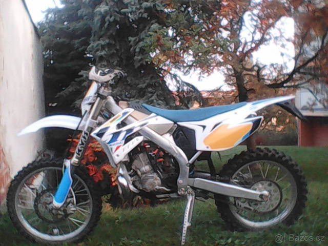 TM EN 300