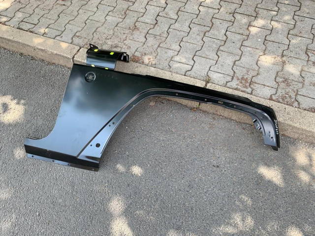 Jeep WRANGLER r.v. 2007 - 2018 --- PRAVÝ PŘEDNÍ BLATNÍK NOV