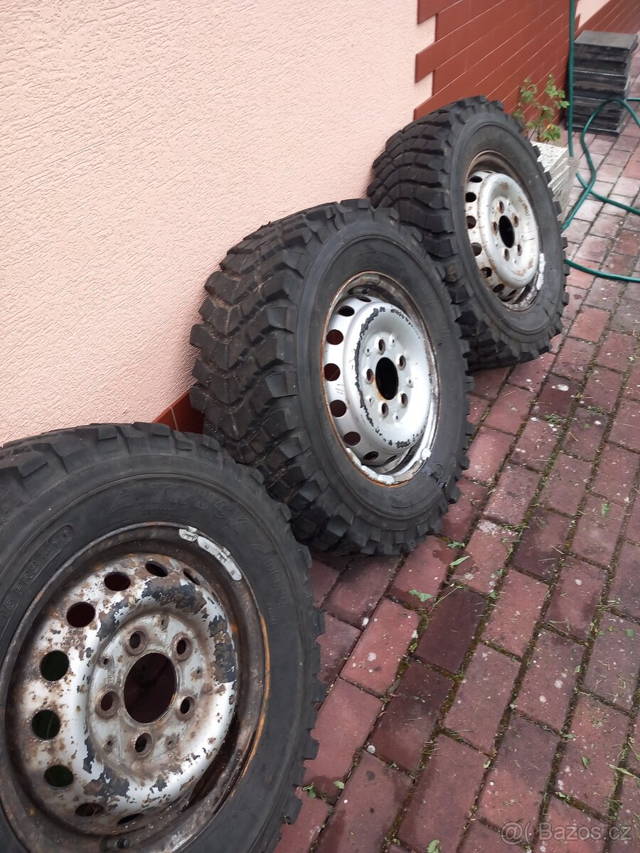 Offroad pneumatiky