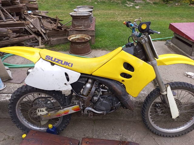 Suzuki RM 125